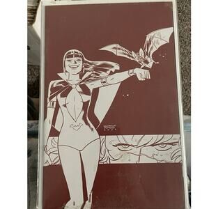 Vampirella / Red Sonja #5N 1 for 21 RIV Romero R&W Virgin Cover (2020 Dynamite)